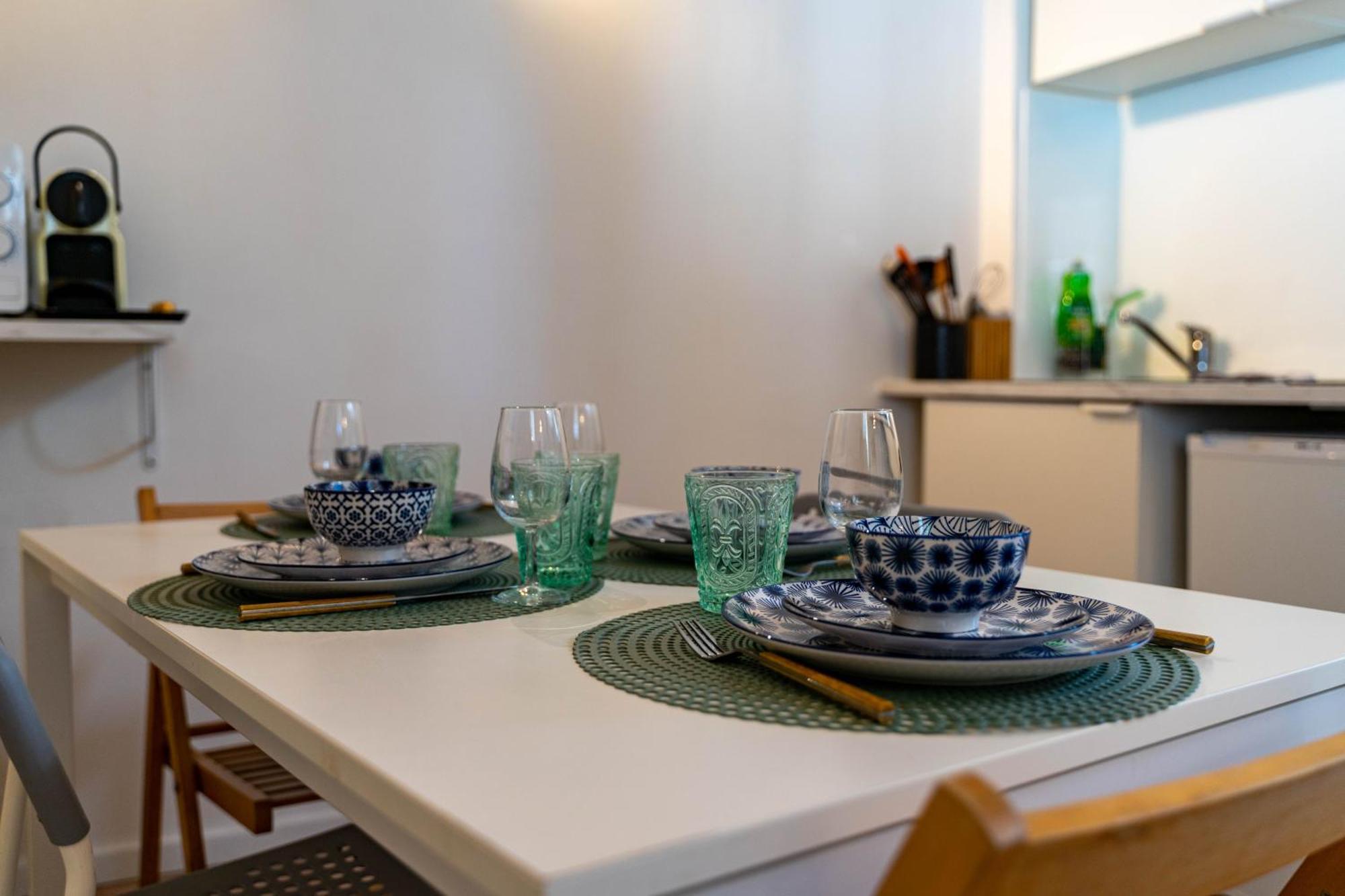 A L'Ombre Des Papes Apartment อาวีญง ภายนอก รูปภาพ